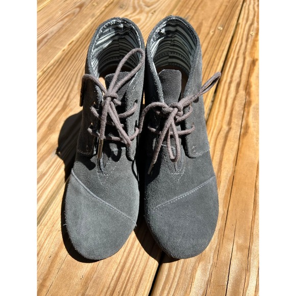 Toms Desert Lace Up Bootie size 6.5 - Picture 1 of 5